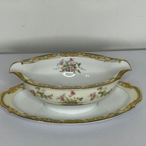 Early 20th Century Noritake Ashby Gravy Boat and Attached Dish